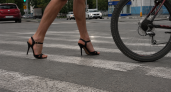 Пензенец поймал в объектив мужчину на каблуках в Терновке