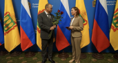 Мельниченко наградил лучших в сфере торговли