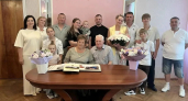 Спустя 50 лет: супруги Тюрины снова произнесли брачные клятвы в ЗАГСе