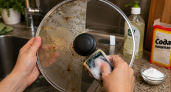 Вековой налет растает как масло: метод первого и второго стакана — крышка от сковороды чистая, как слеза 