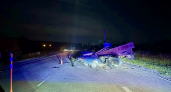 Под Пензой многотонный трактор подмял под себя легковушку с подростком внутри