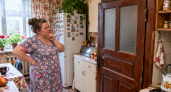 Ставить дверь на кухню - уже колхоз и прошлый век: опытные хозяева нашли чем заменить громоздкую классику — больше света и места