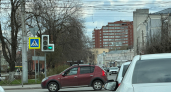 В Пензе на улице 8 Марта перевернулся SsangYong Kyron, есть пострадавший