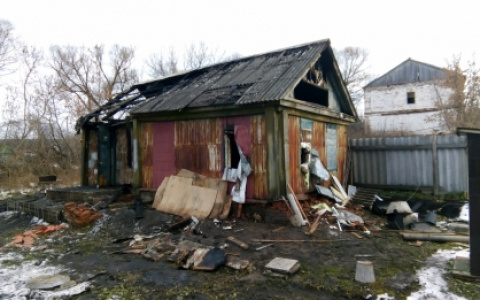 В Каменке 40-летний мужчина сгорел, заперев дверь в гостях у знакомого