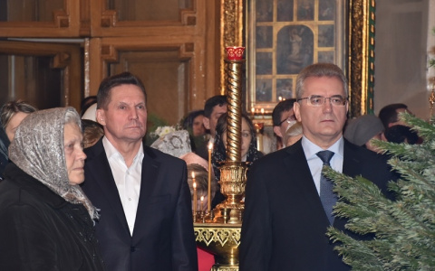Главы Пензы и  области вместе начали праздновать Рождество