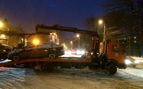 С пензенских парковок эвакуировали машины мнимых инвалидов