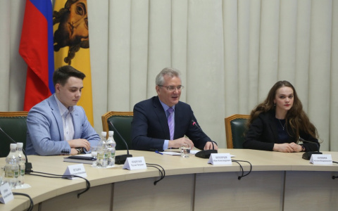 Иван Белозерцев будет платить зарплату лучшим студентам пензенских вузов