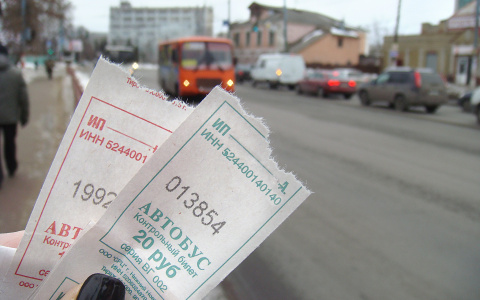 Иван Белозерцев призвал соблюдать график общественного транспорта в области