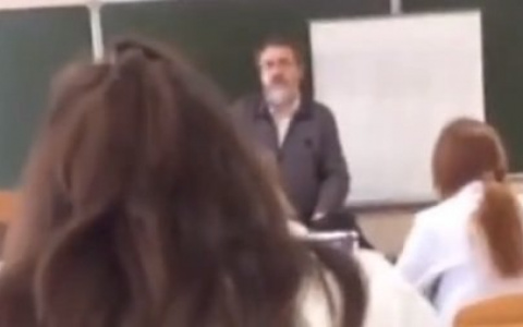 Студенты поддержали критику гей-пропаганды от преподавателя колледжа