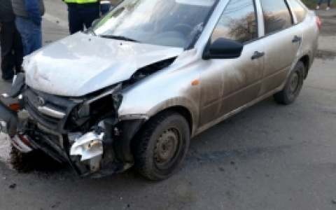 В Пензе произошла авария с участием трех отечественных легковушек