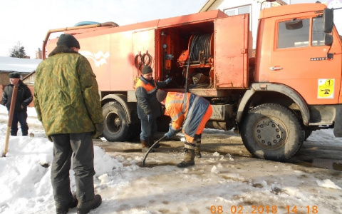 В Пензе коммунальщики ликвидировали затопление в Райках