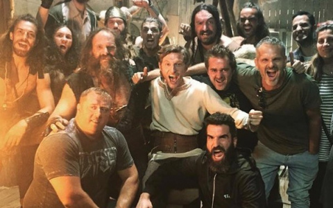 Павел Воля показал фанатам свою банду