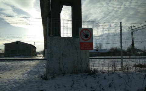 Жительница Кузнецкого района попала под поезд