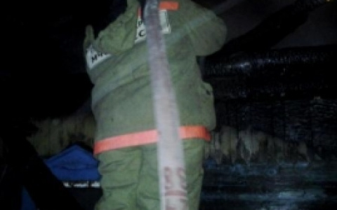 В Вадинске огонь полностью уничтожил дом