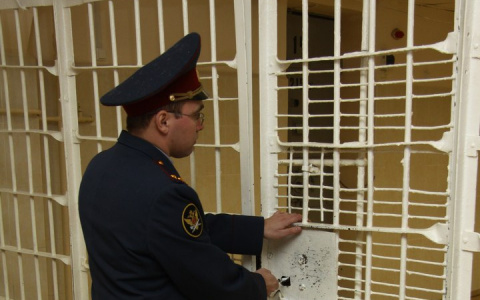 Пензенская прокуратура проводит проверку по факту вскрытия вен заключенными