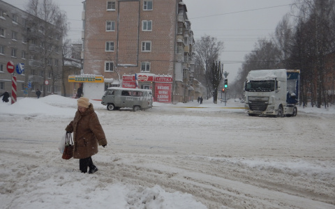 В Кузнецке прокуратура требует очистить дороги ото льда