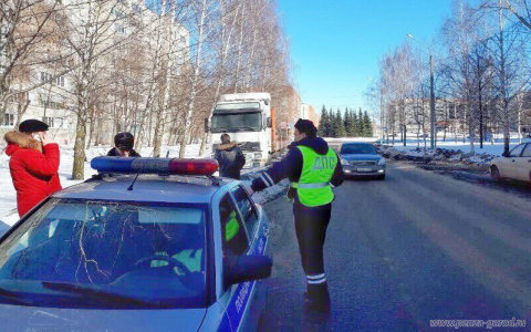 В Пензе борются с несанкционированной парковкой большегрузов