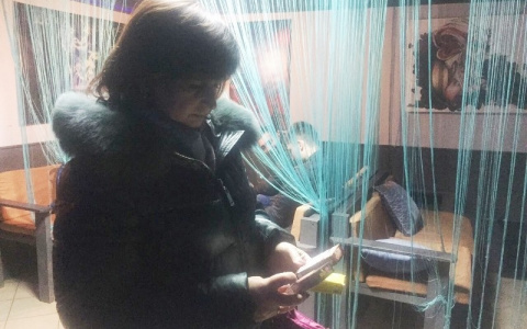 В Пензе чиновники и полицейские застукали подростков в кальянной