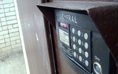 Домофон: даже хрущевка превратится в крепость