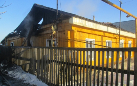 В Тамале следователи выясняют обстоятельства смерти семейной пары на пожаре