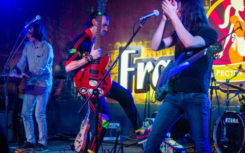 На концерте в Пензе Василий Уриевский пустился в пляс