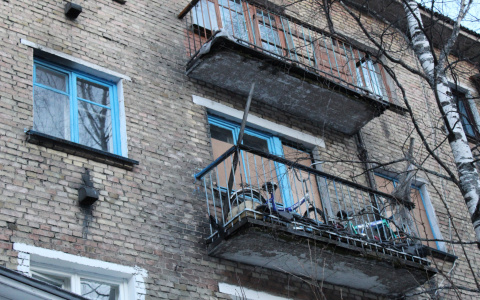 В Пензе сладкая парочка взломала чужую квартиру, чтобы проводить там ночи