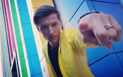 Фанаты Павла Воли оценили его стихи