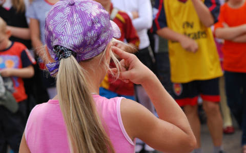 В Кузнецке 19-летнюю девушку осудят за вовлечение ребенка в токсикоманию