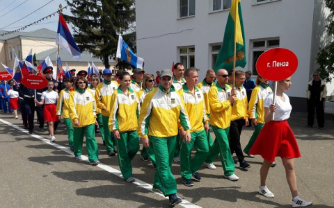 Команда пензенских легкоатлетов победила в соревнованиях на призы губернатора