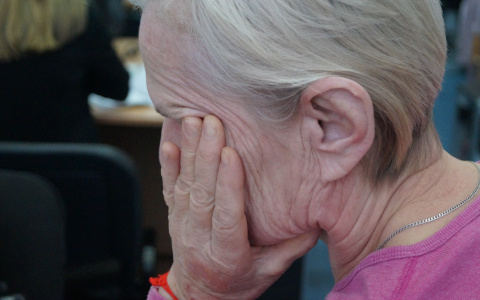 В Пензе 63-летняя пенсионерка упала в маршрутке и попала в больницу