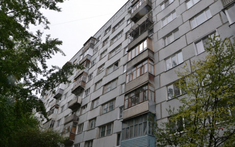 Ремонт с продолжением: почему жители нанимают одного и того же подрядчика