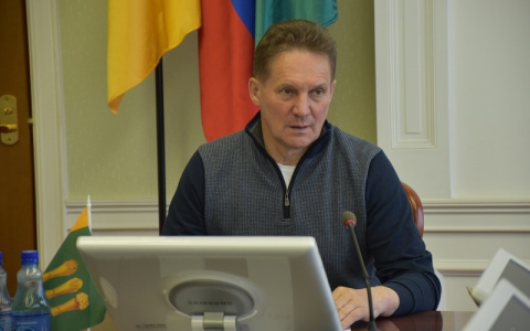 Мэр Пензы остался недоволен ходом ремонта набережной Суры