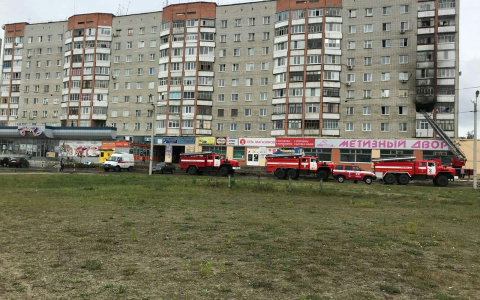 В Пензе сгорел балкон на улице Антонова. Фото читателя