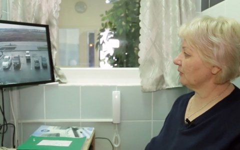 Очередной выпуск «Контроля качества» посвятили работе консьержей в Спутнике