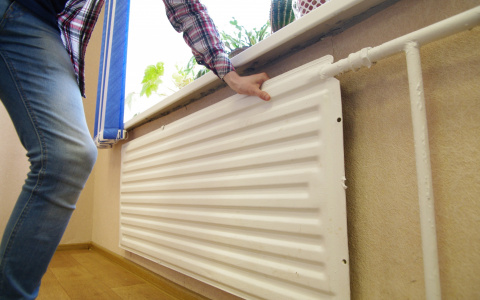 Жители трех домов боятся остаться без горячей воды из-за санатория Володарского