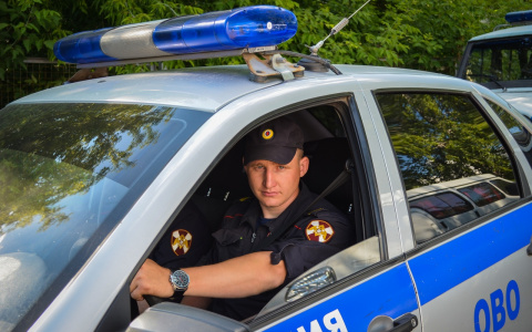 Пензенские росгвардейцы отвели домой дедушку с потерей памяти