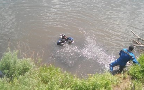 Отдых  на берегу реки закончился гибелью для 27-летнего жителя Ломова