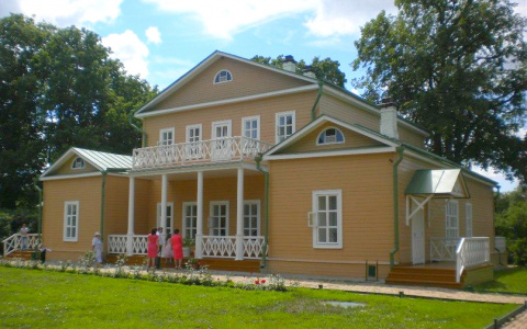 Программу Лермонтовского праздника пришлось переделывать после смерти Дементьева