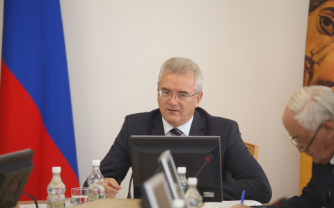 Иван Белозерцев обратил внимание чиновников на увеличение ДТП в регионе