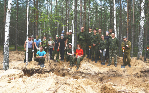 Поисковый отряд из Пензы поднял останки бойцов и медали на местах сражений в Беларуси