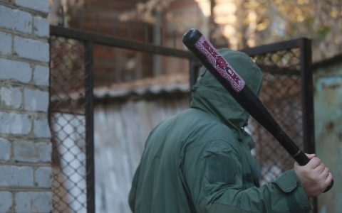 Двое пензенцев избили таксиста за отказ подвезти