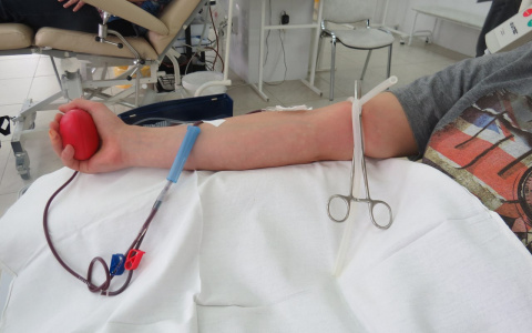 Пензячка просит горожан помочь в сборе крови для своей матери