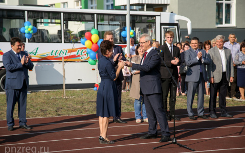 Губернатор сообщил о решении построить в Спутнике еще одну школу