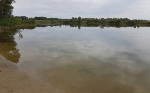 Утонувшего сердобчанина без руки и ноги опознали по двум телефонам в куртке