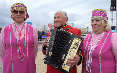 В Спутнике прошел гала-концерт областного фестиваля «Сурская гармонь»