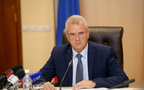 Иван Белозерцев поручил усилить меры безопасности после трагедии в Керчи