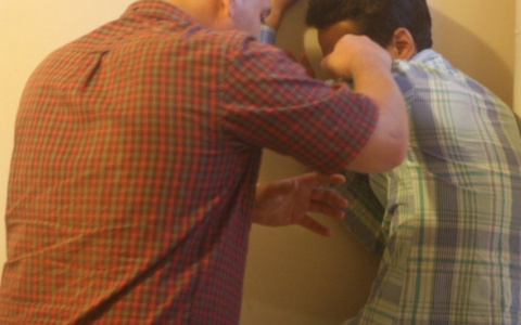 Пензенца задержали за избиение собутыльника и кражу сотового