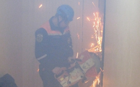 В Пензе вскрыли дверь и спасли пожилую женщину