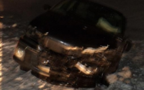 В воскресенье ночью в Пензе разбились два автомобиля
