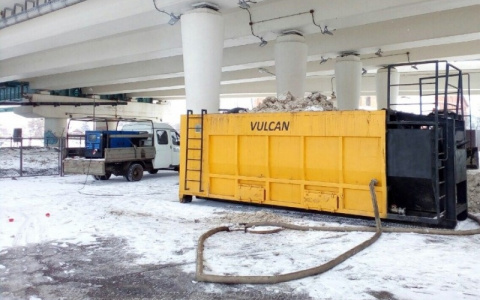 Борьба с сугробами: в Пензе начали плавить снег